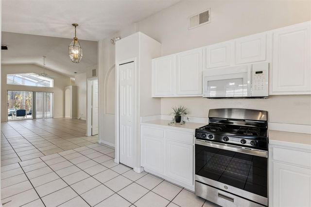 155 SENECA POINT TRAIL, Kissimmee, FL 34746