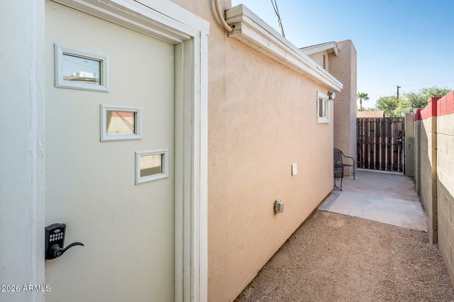 7408 E TAYLOR Street, Scottsdale, AZ 85257