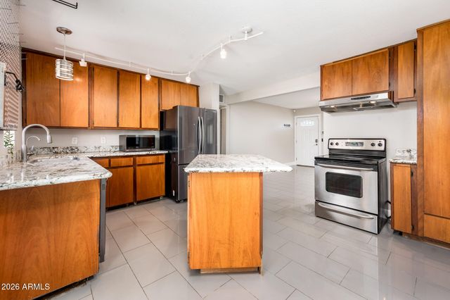 7408 E TAYLOR Street, Scottsdale, AZ 85257