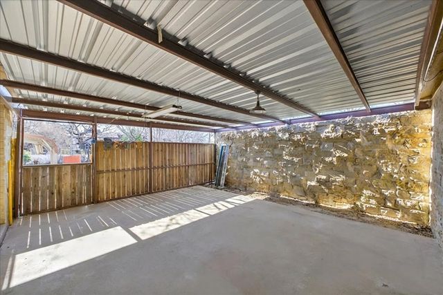 1310 N Estes Street, Stephenville, TX 76401