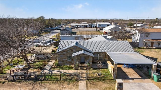 1310 N Estes Street, Stephenville, TX 76401