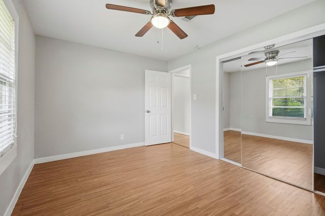 1502 15th Avenue N, Texas City, TX 77590