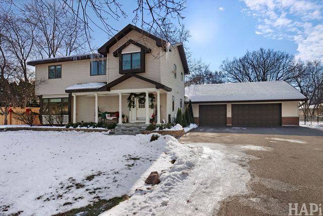 15043 W Buckley Road, Libertyville, IL 60048