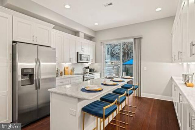 539 MCKEAN ST, Philadelphia, PA 19148