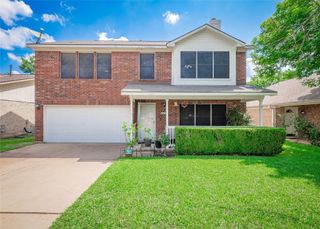 1810 Summer Rain DR, Cedar Park, TX 78613
