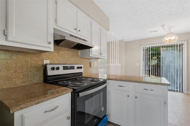 7519 Conkle Road, Jonesboro, GA 30236