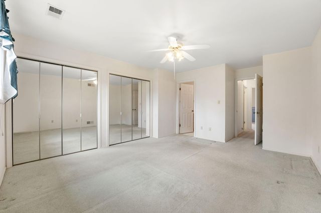 823 Spruce Lane, Schererville, IN 46375