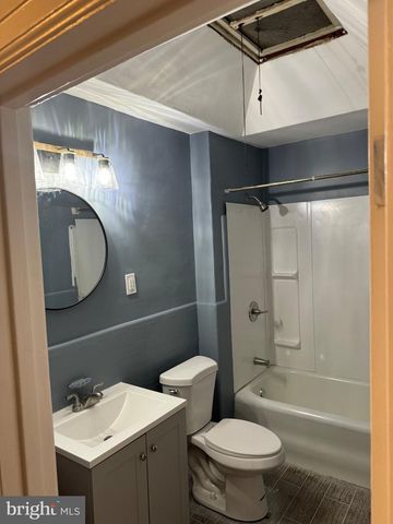 6527 GUYER AVE, Philadelphia, PA 19142
