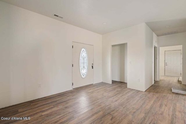 30763 N Sienna LOOP, Athol, ID 83801