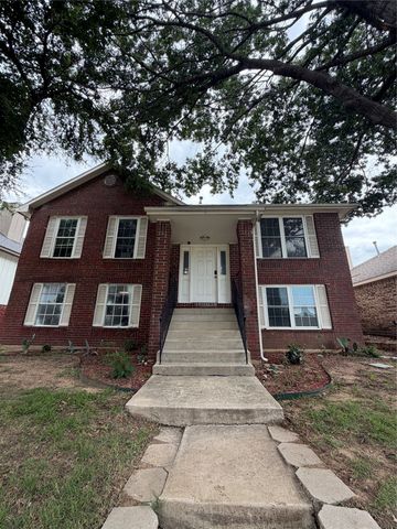 1103 Holly Drive, Carrollton, TX 75010