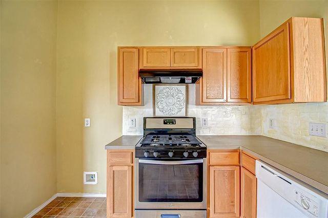 21206 Wortham Oaks Drive, Humble, TX 77338