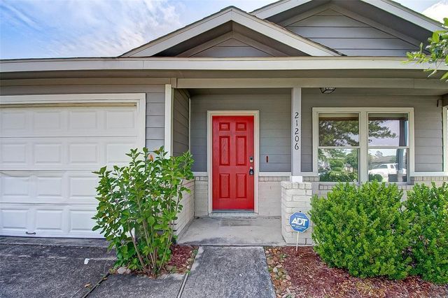 21206 Wortham Oaks Drive, Humble, TX 77338