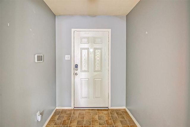 21206 Wortham Oaks Drive, Humble, TX 77338