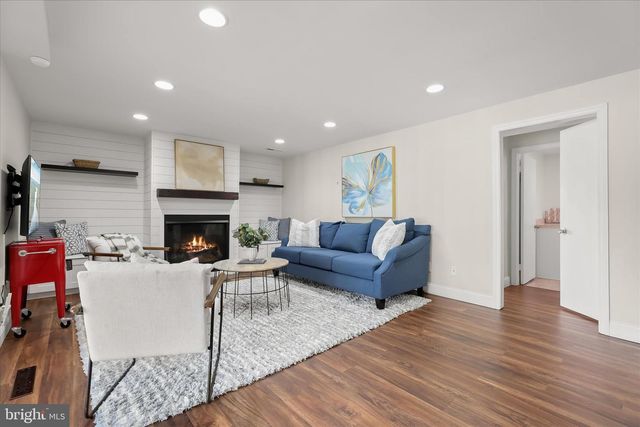 3412 MANOR HILL, Baltimore, MD 21208