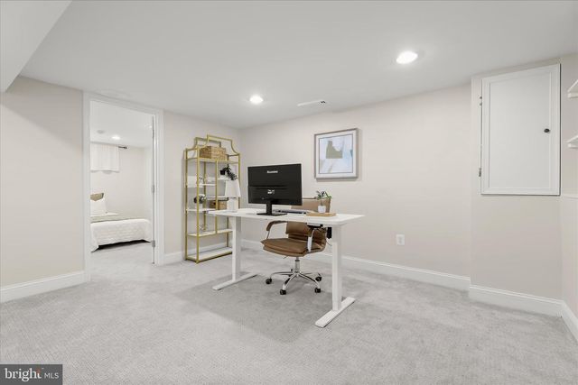 3412 MANOR HILL, Baltimore, MD 21208