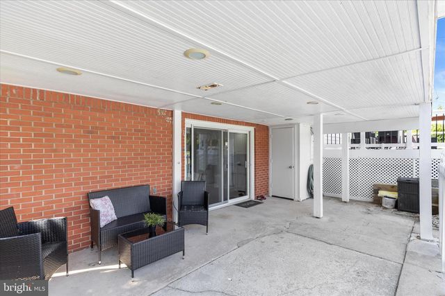 3412 MANOR HILL, Baltimore, MD 21208