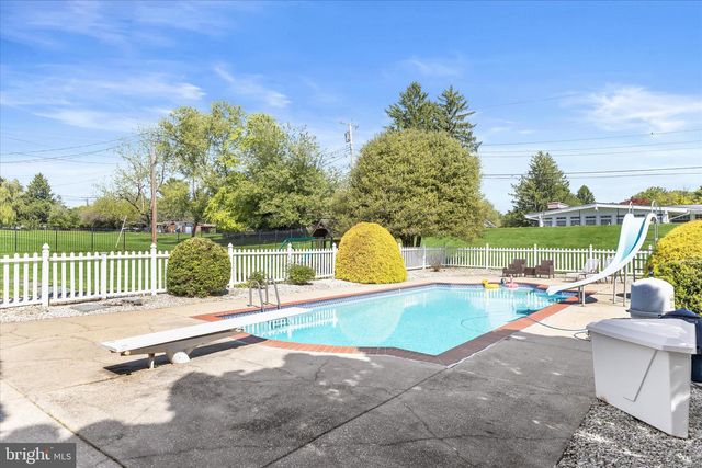 3412 MANOR HILL, Baltimore, MD 21208