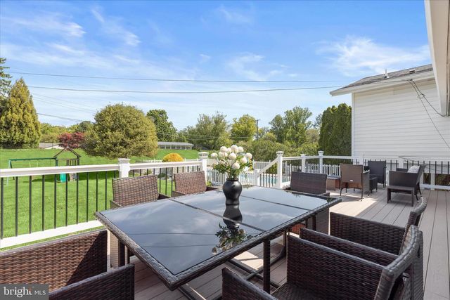 3412 MANOR HILL, Baltimore, MD 21208