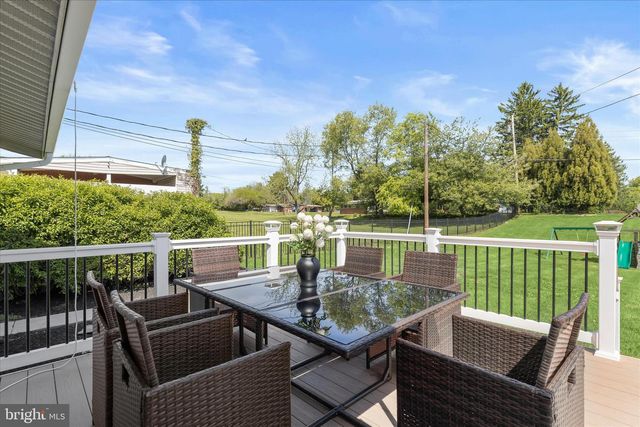 3412 MANOR HILL, Baltimore, MD 21208