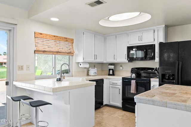 42173 Omar Place, Palm Desert, CA 92211