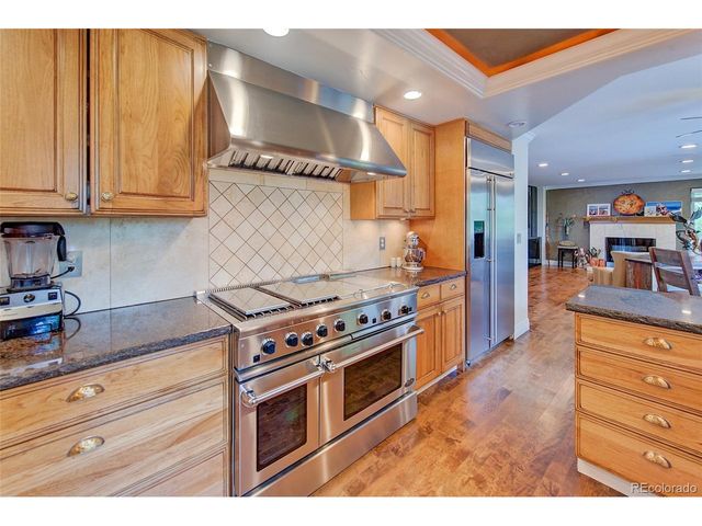 11953 W 56th Cir, Arvada, CO 80002