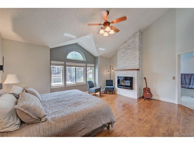 11953 W 56th Cir, Arvada, CO 80002