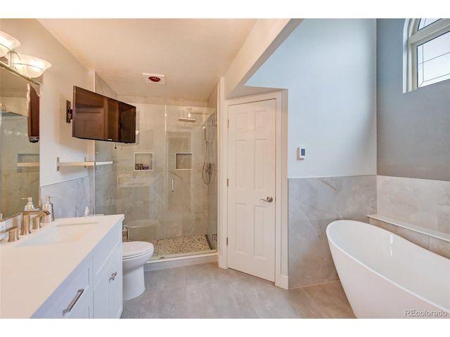 11953 W 56th Cir, Arvada, CO 80002