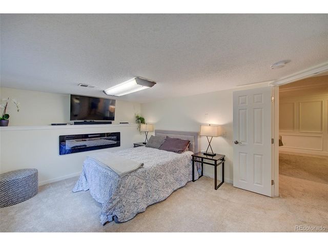 11953 W 56th Cir, Arvada, CO 80002