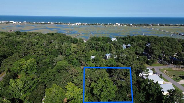 398 Blockade Dr., Pawleys Island, SC 29585