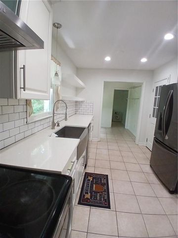 5808 Darry Circle, Norcross, GA 30093