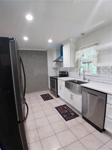 5808 Darry Circle, Norcross, GA 30093