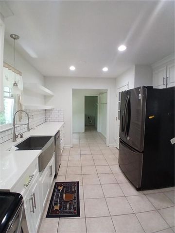 5808 Darry Circle, Norcross, GA 30093