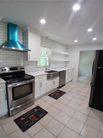 5808 Darry Circle, Norcross, GA 30093