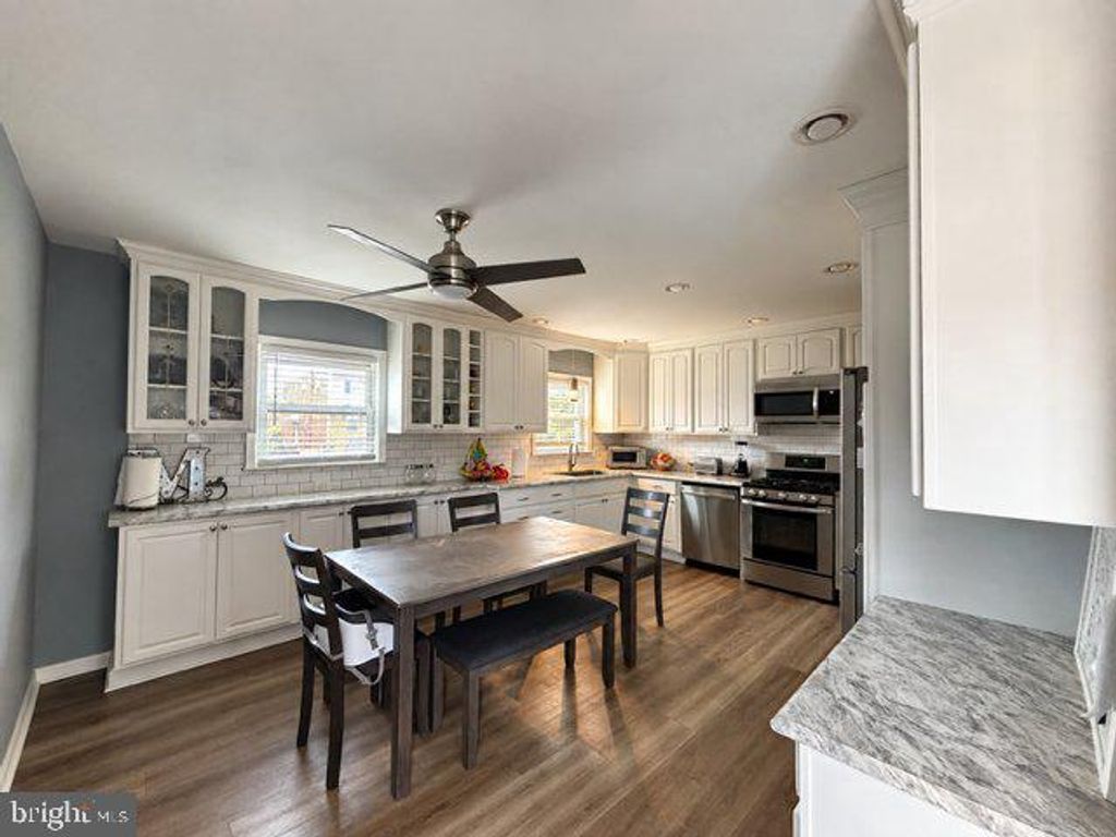 2750 CLAYTON ST, Philadelphia, PA 19152 — photo 5