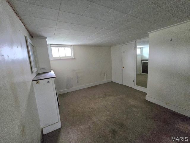 10220 Niblic Drive, Overland, MO 63114