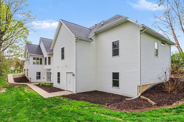 5776 Creekridge Drive, Thornapple Twp, MI 49333