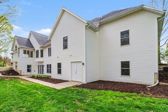 5776 Creekridge Drive, Thornapple Twp, MI 49333