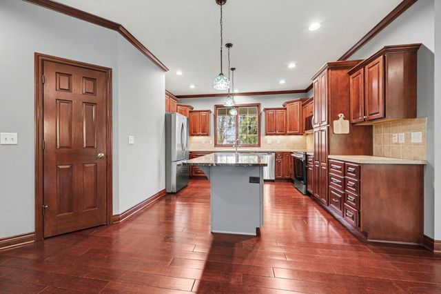 5776 Creekridge Drive, Thornapple Twp, MI 49333