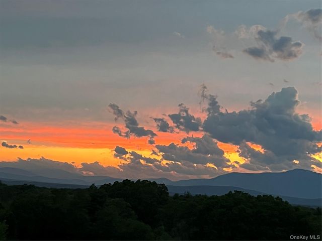 5020 Route 9G, Tivoli, NY 12583