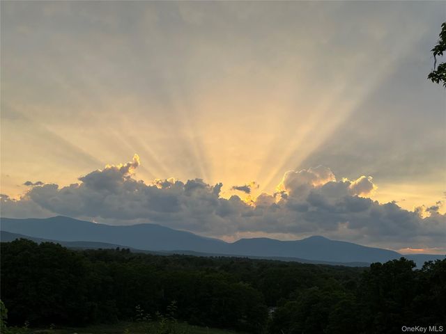 5020 Route 9G, Tivoli, NY 12583