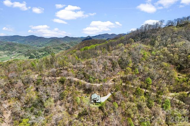 195 Justin Ridge, Clyde, NC 28721