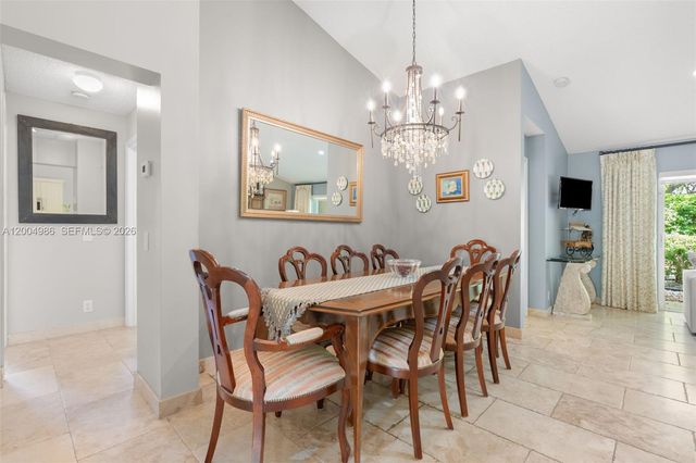 4108 Pine Ridge Ln, Weston, FL 33331