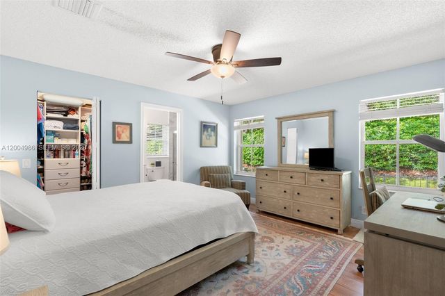 4108 Pine Ridge Ln, Weston, FL 33331