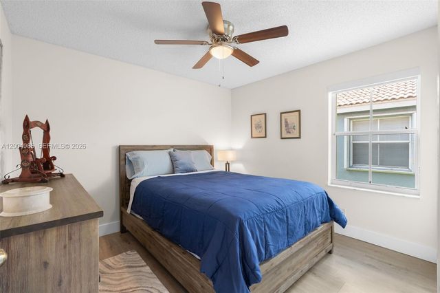 4108 Pine Ridge Ln, Weston, FL 33331