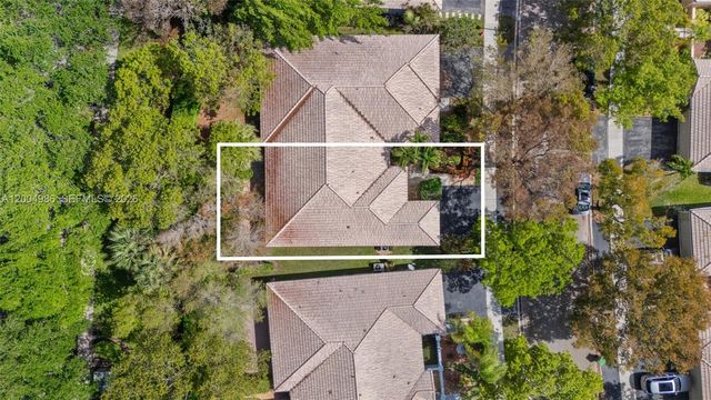 4108 Pine Ridge Ln, Weston, FL 33331