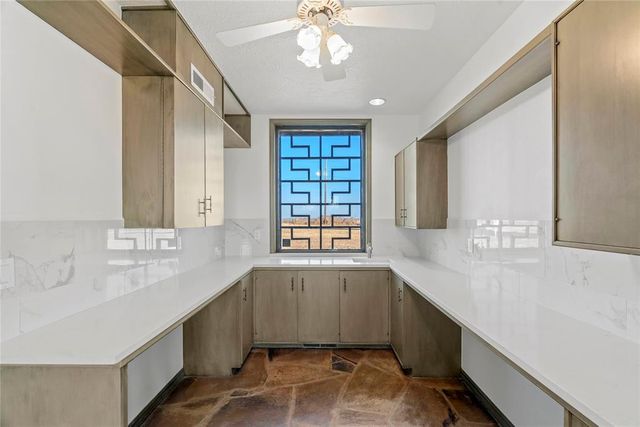 2961 Twin Acres Drive, Norman, OK 73071