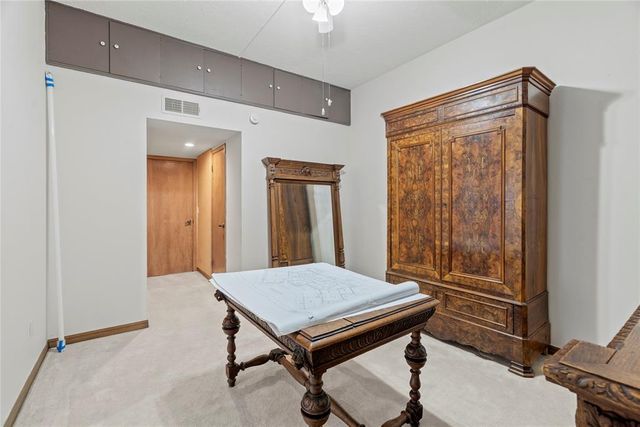 2961 Twin Acres Drive, Norman, OK 73071