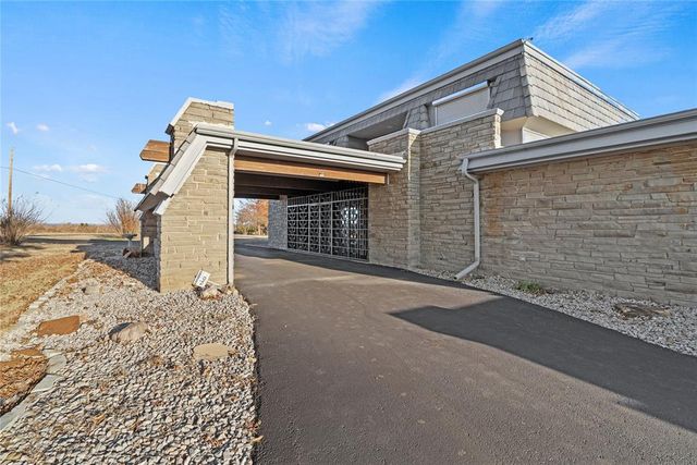 2961 Twin Acres Drive, Norman, OK 73071