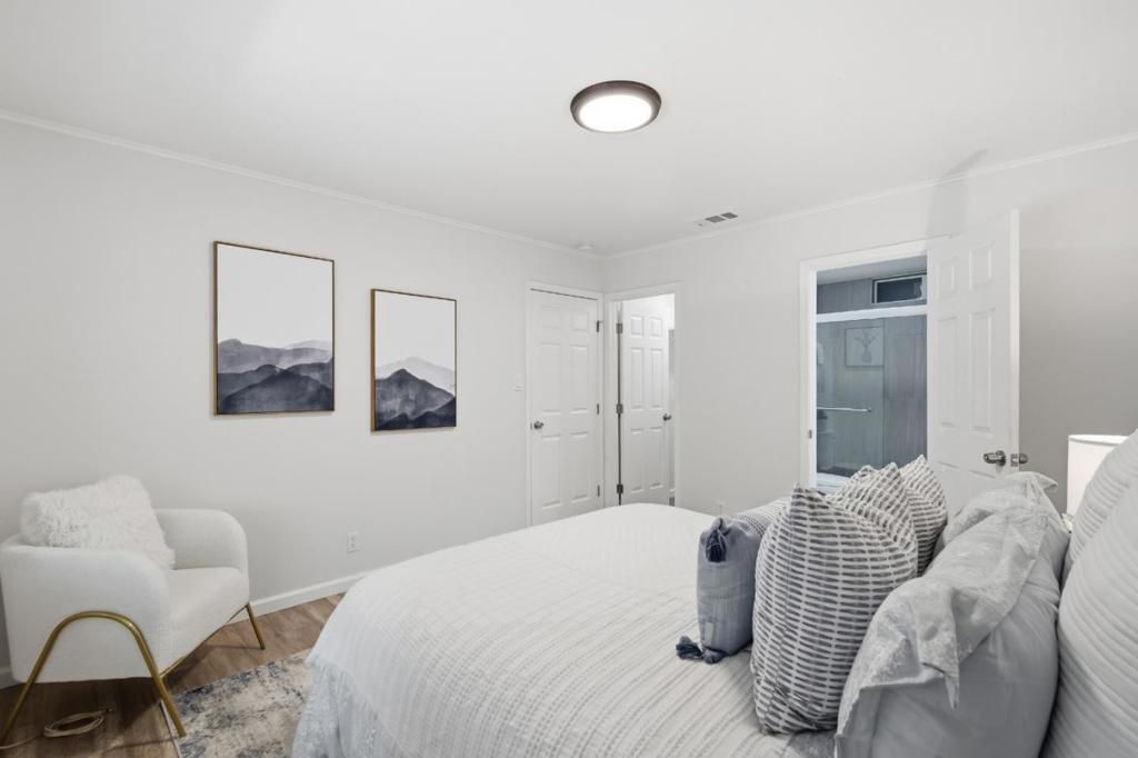 Image 17 of property listing at 151 Verbena Drive, East Palo Alto, CA 94303