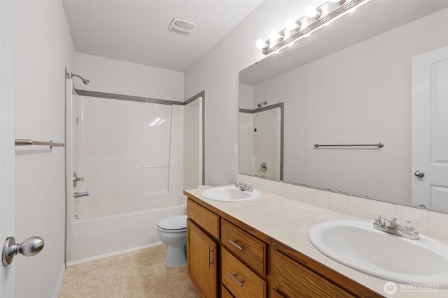 11510 185th St E, Puyallup, WA 98374